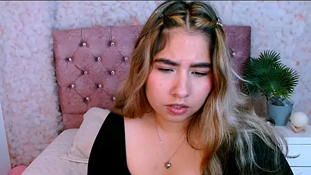 Sofiazaf_ Obrolan Langsung XXX