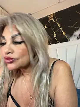 scarlett_sexx69 live XXX chat