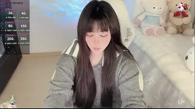 yuii-7: онлайн-секс-чат