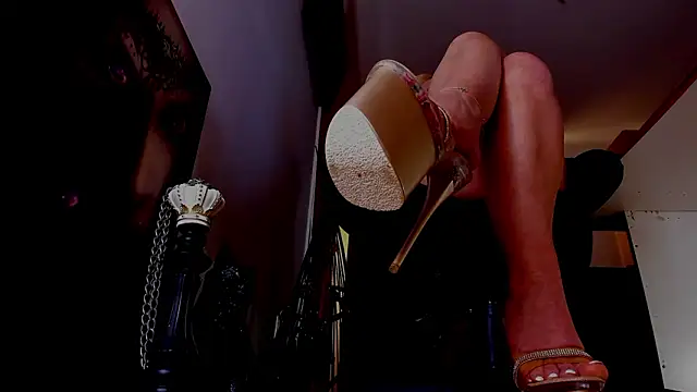 Sembang XXX Secara Langsung MistressDemi