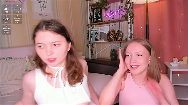 RuminelleのライブXXXチャット