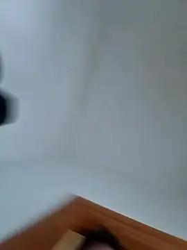 simo1097 Show in webcam