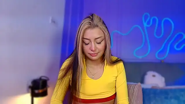 Sofly_s' Live XXX Chat