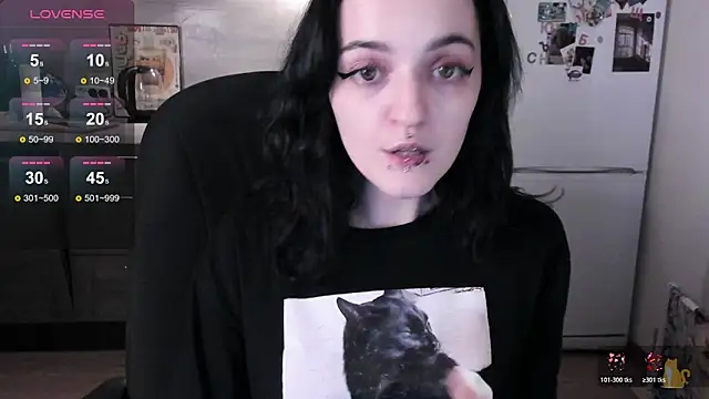 Онлайн чат XXX linaa__tyaan