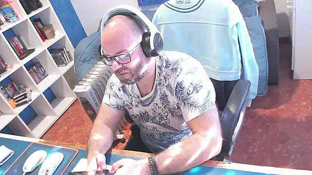 ravingr4d4 Webcam show