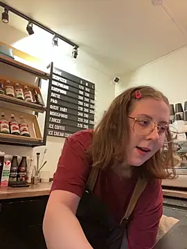 cinnabon_: διαδικτυακό σόου στην κάμερα