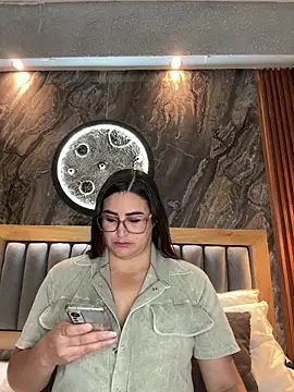 BellaPeers_: онлайн-секс-чат