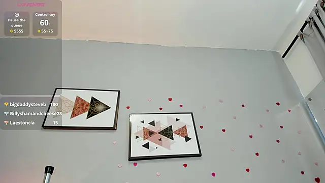 PauleteW10 – Naživo XXX chat