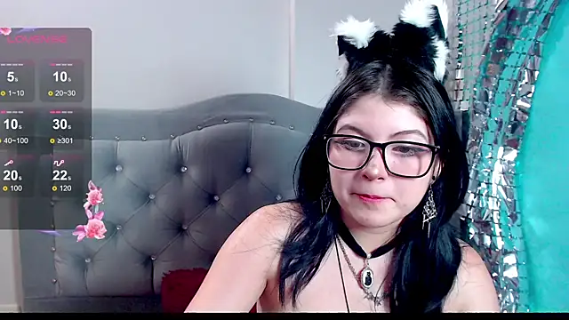 Ginebra_Sensual élő XXX-chatje