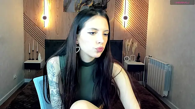 elise_robbie's Live XXX Chat