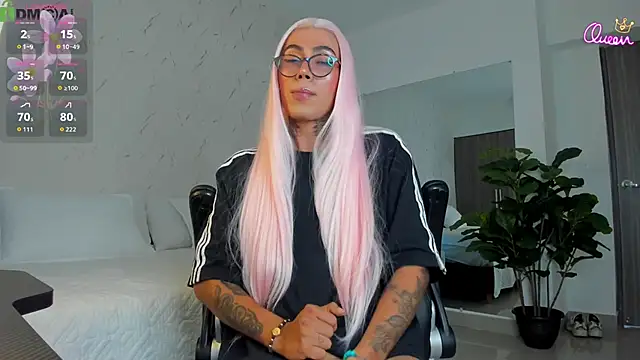 miss_tatiana_ Live XXX-Chat