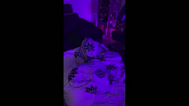 DirtyFuckingJack 웹캠 쇼