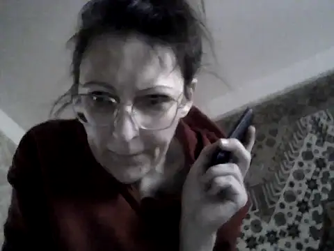 FayInessaKiss Adlı Modelin Canlı XXX Sohbeti