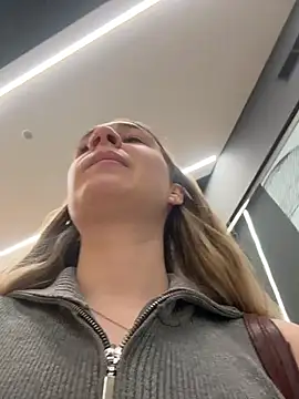 SashaCatt 现场XXX聊天