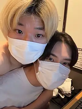 huto_0513's Webcam Show