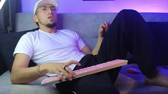 AresMassimoX Webcamshow