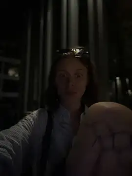 RinaMood's Webcam Show