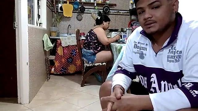 Czat XXX na żywo – Boycuriousxxx