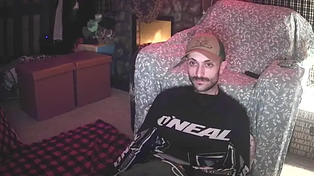 HarmoniousPhantasm3's Webcam Show