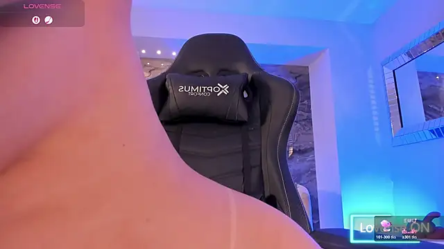 KylaMorrison Adlı Modelin Canlı XXX Sohbeti