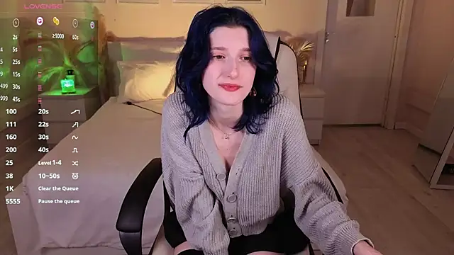 Lil_Melanie_: онлайн-секс-чат