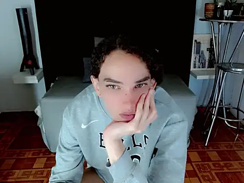 sora_jun: απευθείας συνομιλία ΧΧΧ