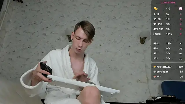 ERICK__DEEN – Naživo XXX chat