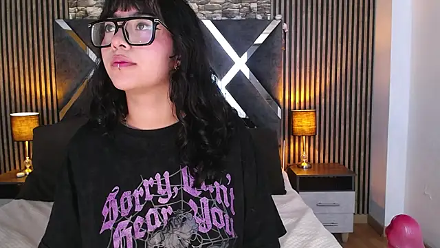 Czat XXX na żywo – Amy_channel