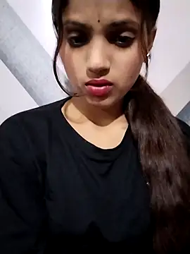 Czat XXX na żywo – Naina11100