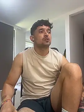 TroyeSavage Webcam-Show