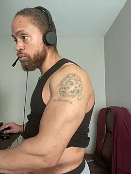 Fathero1time webkamerás műsora