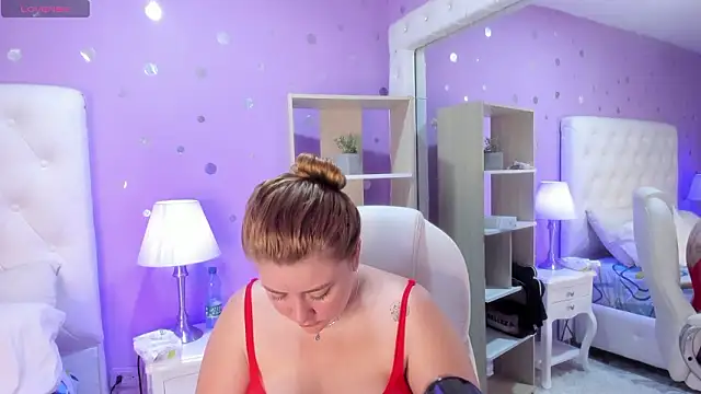 rousse_millers Chat XXX live