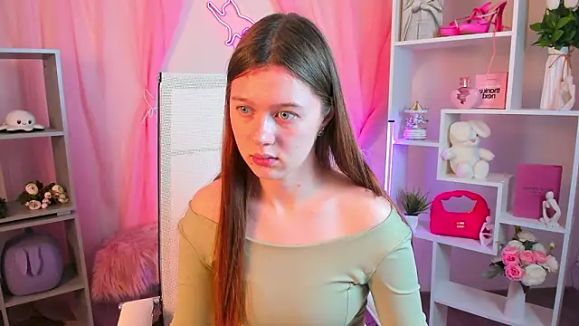 XXX chat uživo modela CelestineMauriac