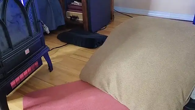 Angelicaskeet: онлайн-секс-чат