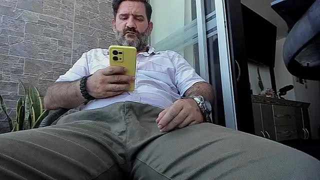 Онлайн чат XXX Maxi_thebig_daddy