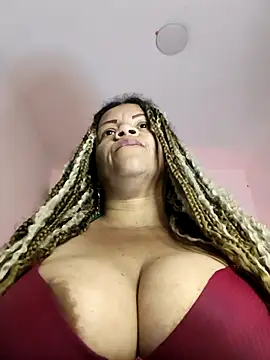 Eva_Luxei élő XXX-chatje