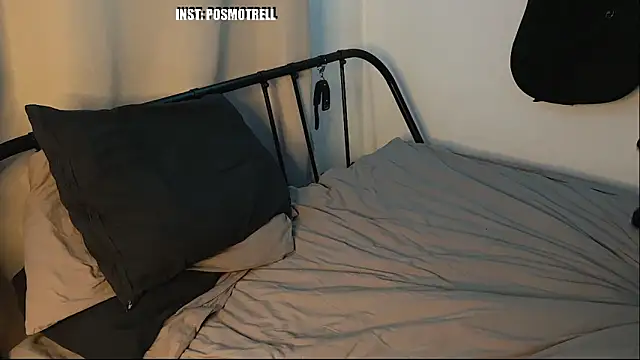 ETHAN_MOOREのライブXXXチャット