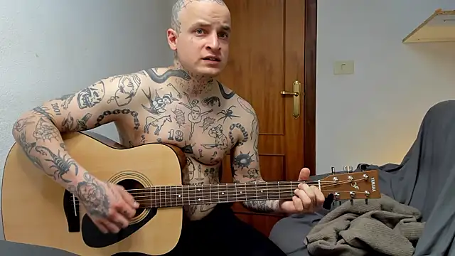 Вебкам-шоу layneinchains