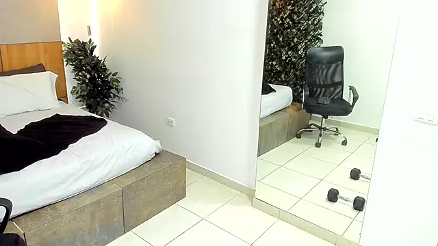 MarcusBlack_ élő XXX-chatje