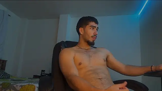 Franco_banderas Adlı Modelin Canlı XXX Sohbeti