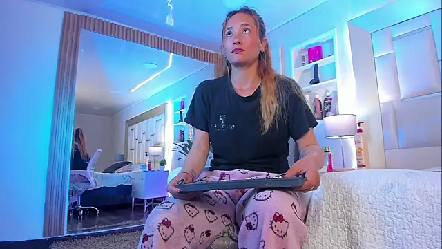 Webkamerová show ZoeTaylorl