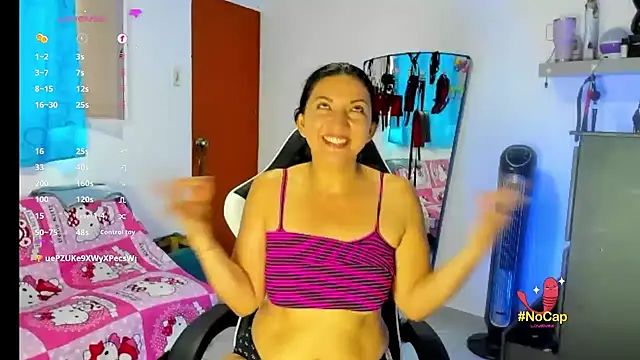 Serenity_Lux's Live XXX Chat