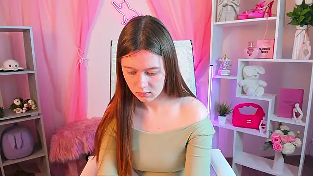 CelestineMauriac's Live XXX Chat