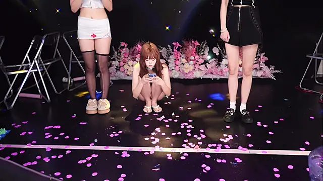 Chat +18 de Bgirl-001 ao vivo