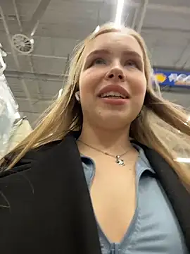 Онлайн чат XXX Liza_risky