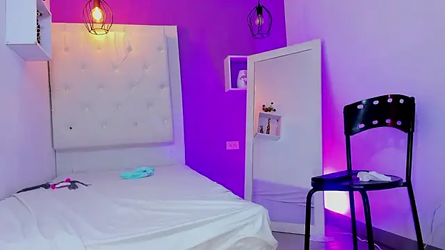 Pamela_george_hot69 Webcam-Show