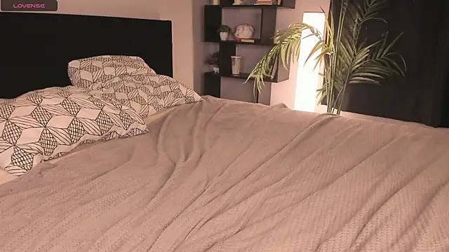 EleonoreSures Live XXX-chat