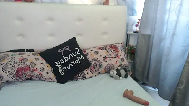 NicolelewllssのライブXXXチャット