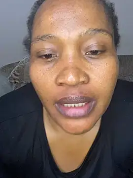 Amandious webkamerás műsora