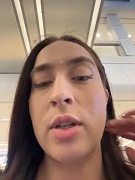 Holly_PlayのライブXXXチャット